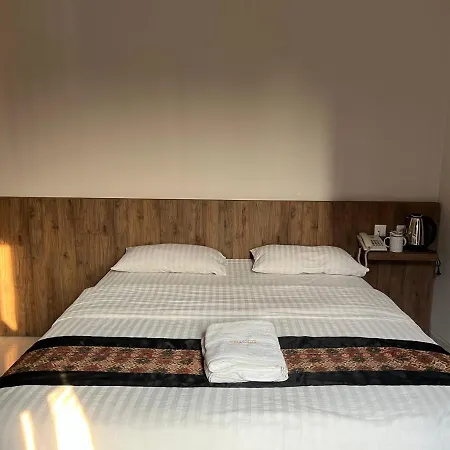 Cvs The Hotel